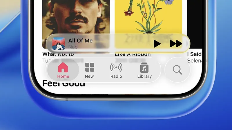 ¿Odias Liquid Glass en tu iPhone? iOS no te deja anular este efecto, pero nosotros sí