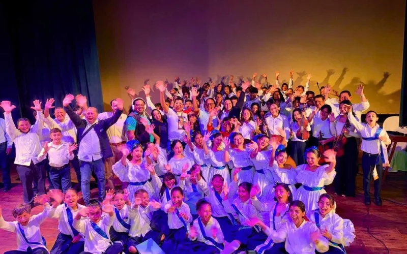 Educación, Cultura e Historia