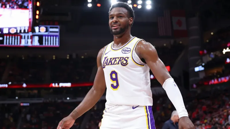 Bronny no se moverá de los Lakers