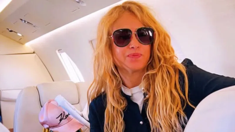 Paulina Rubio festeja cumpleaños con sus hijos mientras espera la sentencia del juicio contra Colate