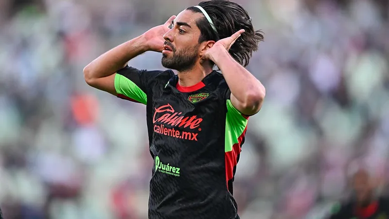 Rodolfo Pizarro relanzará su carrera con el Pachuca