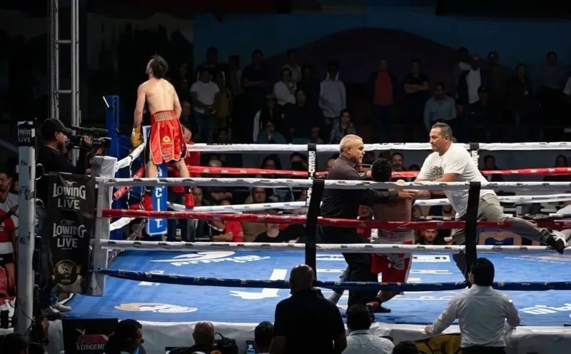 Murió Arturo «Lobito» Torres tras desplomarse en el ring