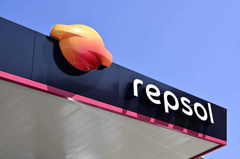Repsol vuelve a Venezuela para acelerar petróleo y gas