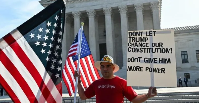 Corte Suprema de EEUU asesta un golpe a la Administración Trump