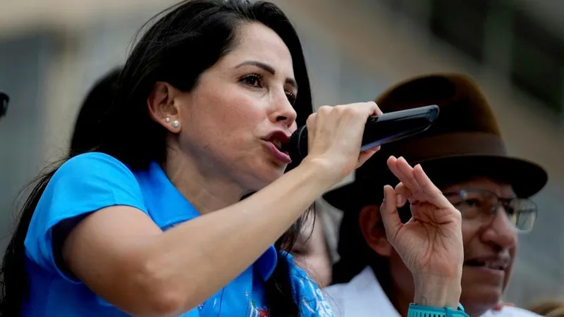 Luisa González hace sus primeras declaraciones tras su detención en Ecuador