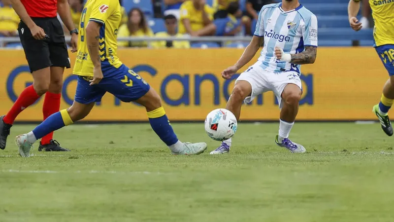 LaLiga Hypermotion decide mañana qué equipo luchará por el ascenso y estos son los canales de TV para ver los partidos