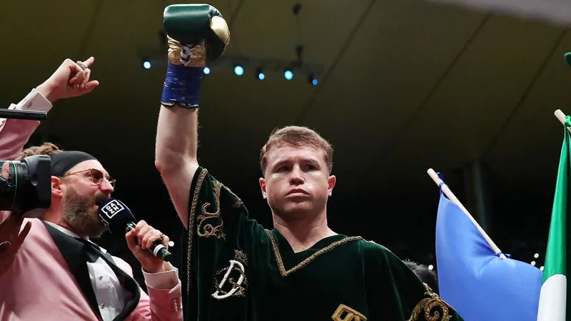 El sueño podría cumplirse; 'Canelo' pelearía en el Estadio Azteca