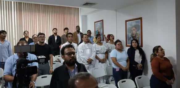 Jóvenes de nuestro Parlamento son protagonistas de cine foro sobre Batalla de San Jacinto