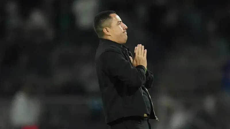 Los Pumas de la UNAM tienen a un posible reemplazo de Efraín Juárez
