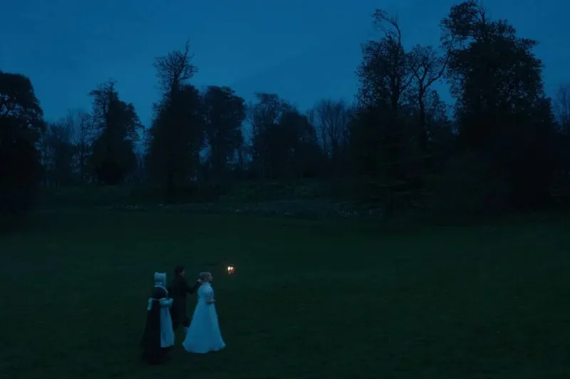 Es una de las mejores adaptaciones de Jane Austen y está en Amazon Prime Video. Una vibrante comedia de época con estilo propio y un reparto encantador