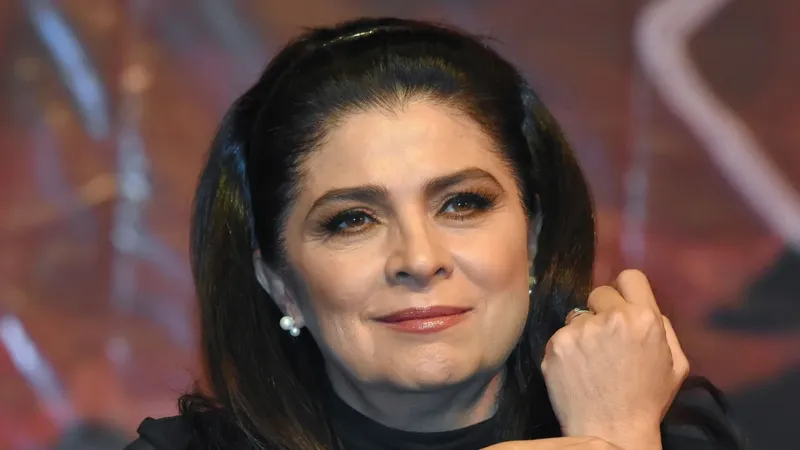 Victoria Ruffo rompe el silencio sobre los rumores de separación de José Eduardo Derbez y Paola Dalay