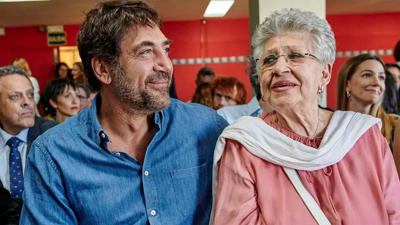Javier Bardem: "Mi padre hizo lo que pudo y supo, pero la que se rompió el lomo fue mi madre"