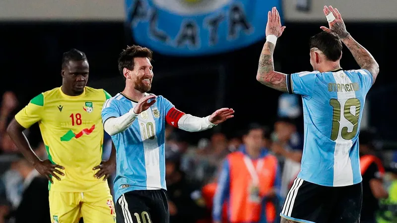 Cómo lo van a extrañar... Doble asistencia de Lionel Messi en su despedida