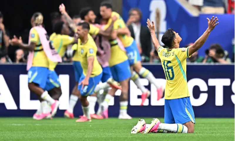Brasil remonta 2-1 ante Japón y clasifica a octavos de final