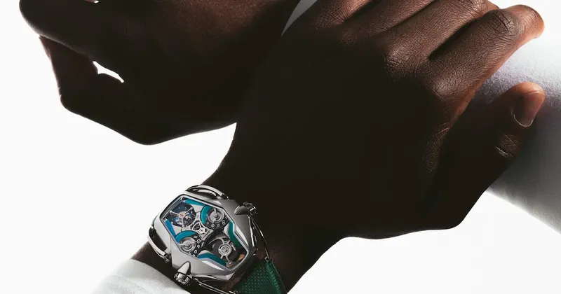 Así es el reloj de titanio de US$351.000 que también puede convertirse en un robot