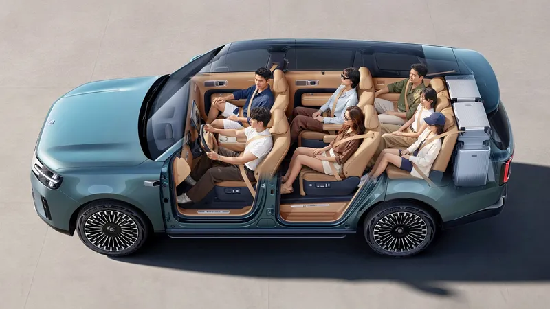 1.028€ es lo que le cuesta a Xiaomi tener el SUV híbrido enchufable con más autonomía del planeta y que menos revisiones necesita