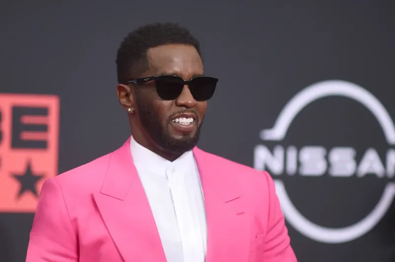 Acceso a celulares y alcohol: Así sería la vida de lujos de Diddy en prisión