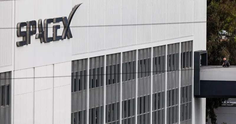 FTSE Russell acelera ingreso de grandes OPI a índices ante esperada salida a bolsa de SpaceX