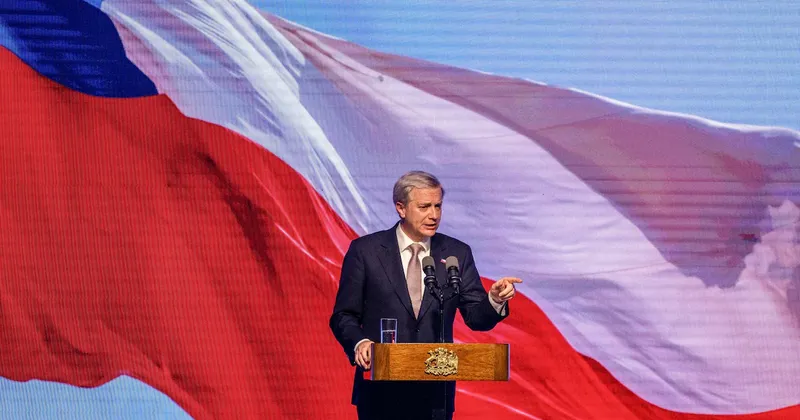 Kast anuncia plan de US$1.340 millones para crear cerca de 100.000 empleos en Chile