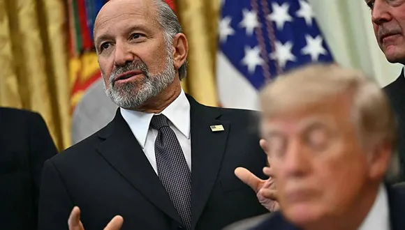 Informante del caso Epstein aparece muerto tras vincular al secretario de Comercio con el caso