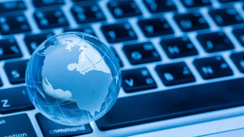 Dentro de una hora, el 40 % de Internet podría dejar de funcionar: millones de webs en alerta por un fallo de seguridad