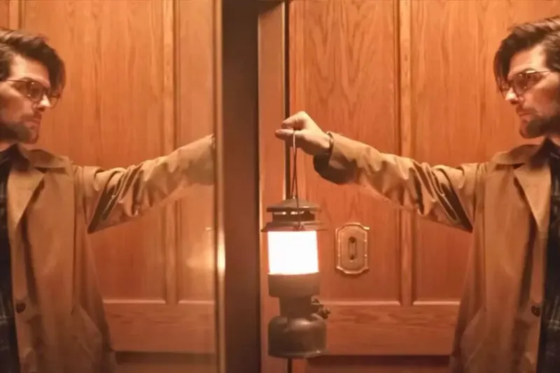 'Hokum' da miedo de verdad. Reescribe los tópicos del folk horror con personalidad propia gracias a una escape room literal, vertiginosa y sobrenatural