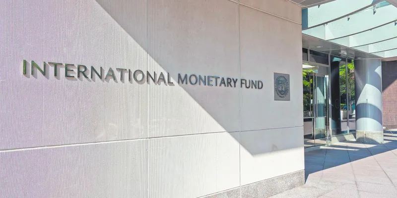 Gobierno de Colombia pide al FMI evaluación de su economía