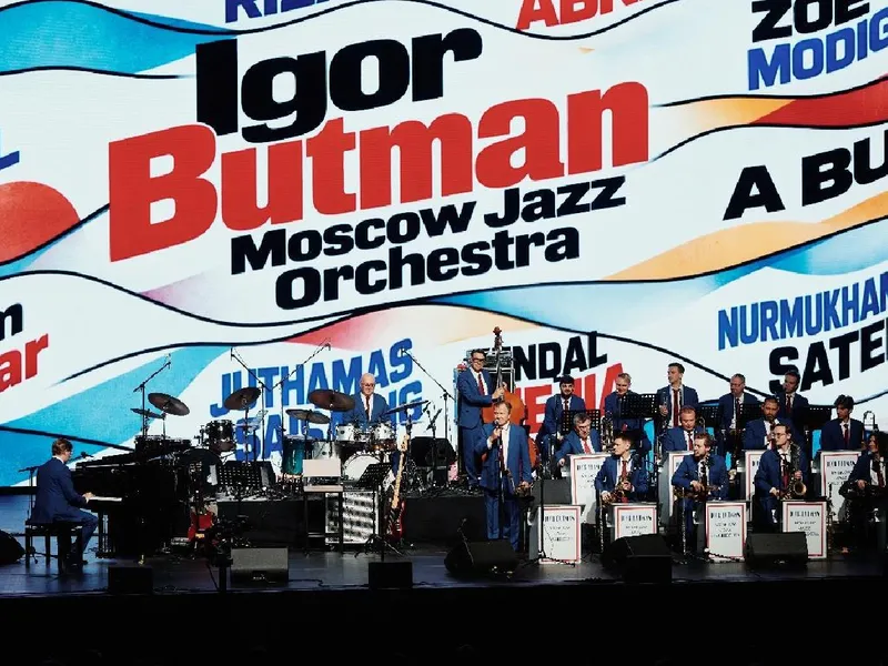 Con Orquesta Juvenil Mundial de Jazz, Ekaterimburgo