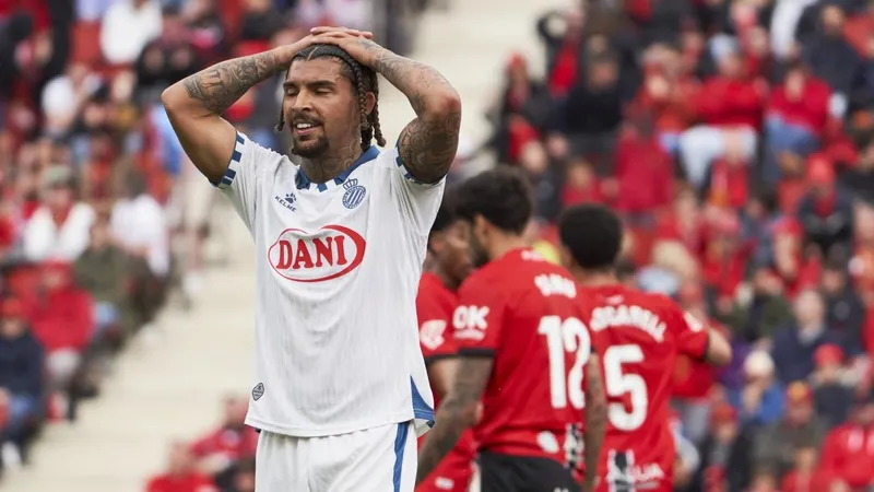 Éste es el once del Espanyol para atar la salvación en Pamplona