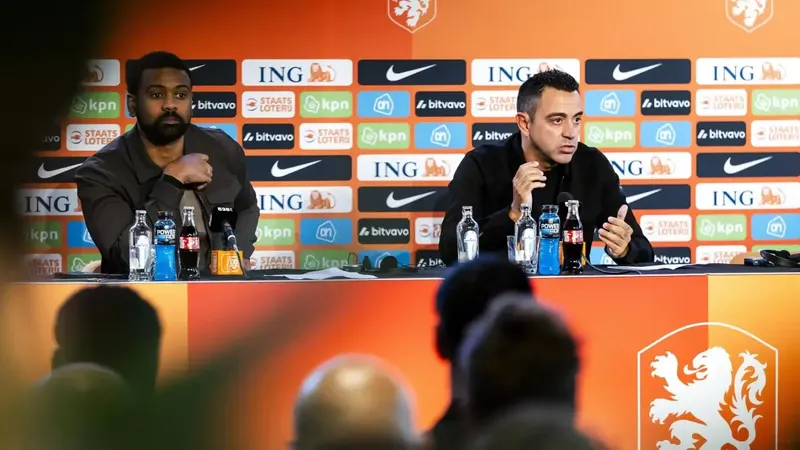 Xavi, en su presentación con Países Bajos: "Vengo a la universidad del fútbol"