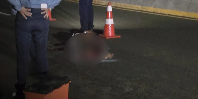 Indigente fallece atropellado por taxista cuando intentó cruzar la vía en Carretera Nueva a León