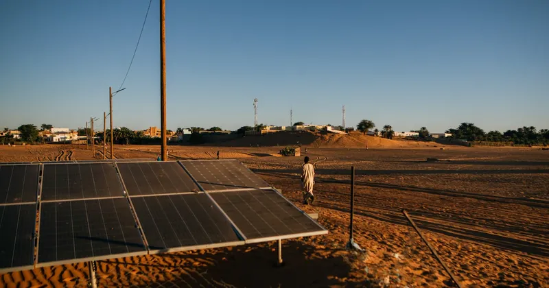 Creciente demanda de electricidad llevará a la energía solar a liderar el mundo en 2032: BNEF