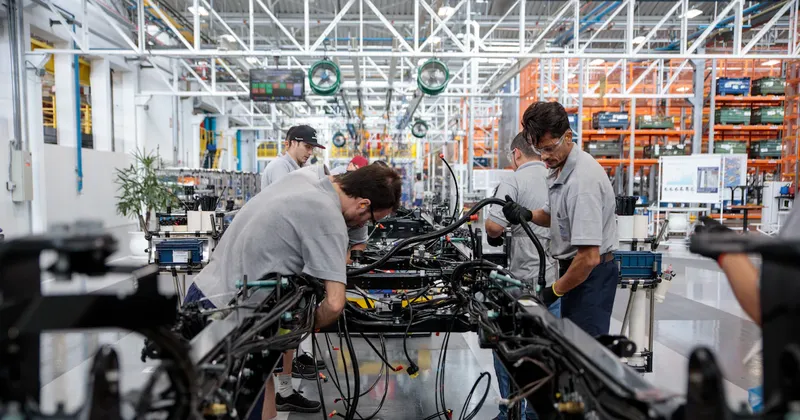 Los puestos de trabajo en el sector automovilístico brasileño, en peligro por las importaciones chinas, según Stellantis