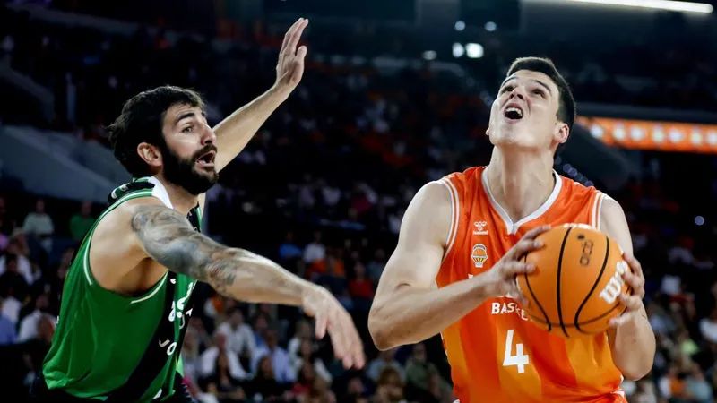 90-67: Valencia Basket no da opción a un desinflado Asisa Joventut