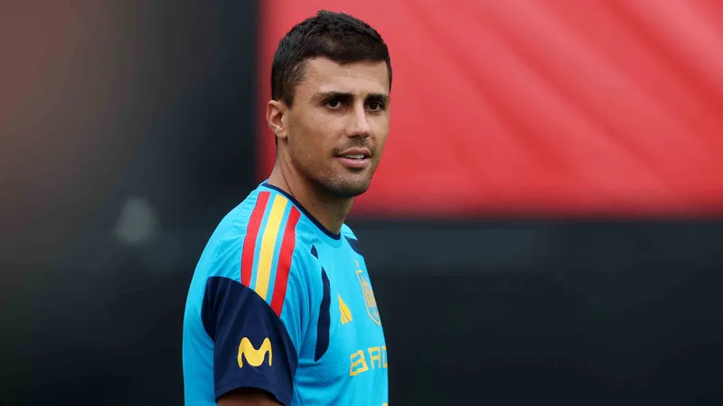 Rodri llegó a Barcelona y va "por la Champions y por todo"