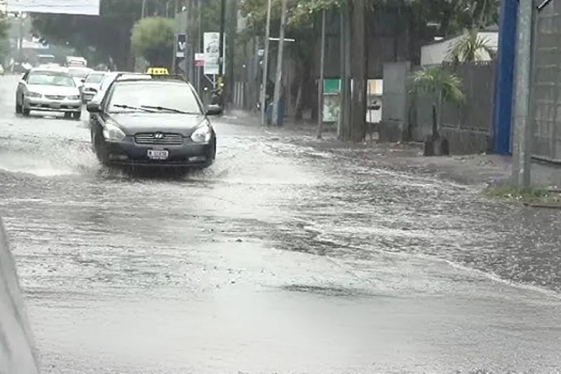 Lluvias y fuerte oleaje afectarán a Nicaragua por la Depresión Tropical 3