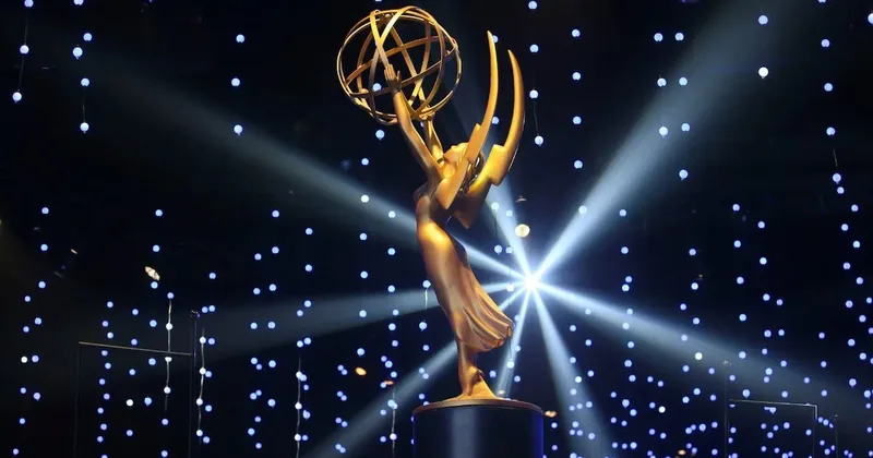 Premios Emmy 2026: dónde ver la entrega en vivo y a qué hora este 14 de septiembre