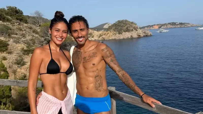 Raphinha apura sus vacaciones en Ibiza