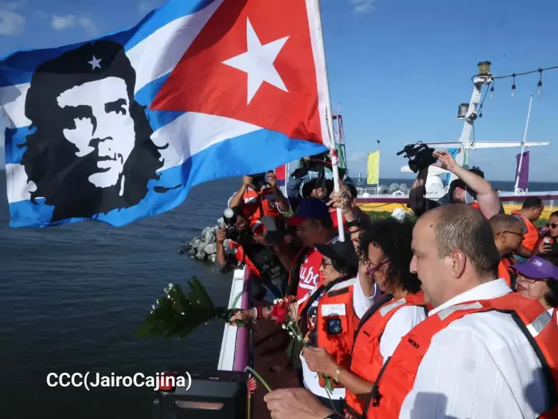 Nicaragua honra a Camilo Cienfuegos y respalda a Cuba contra el bloqueo