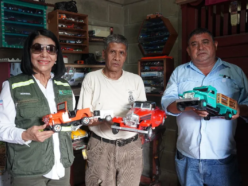 Reciclamos en armonía con la Madre Tierra
