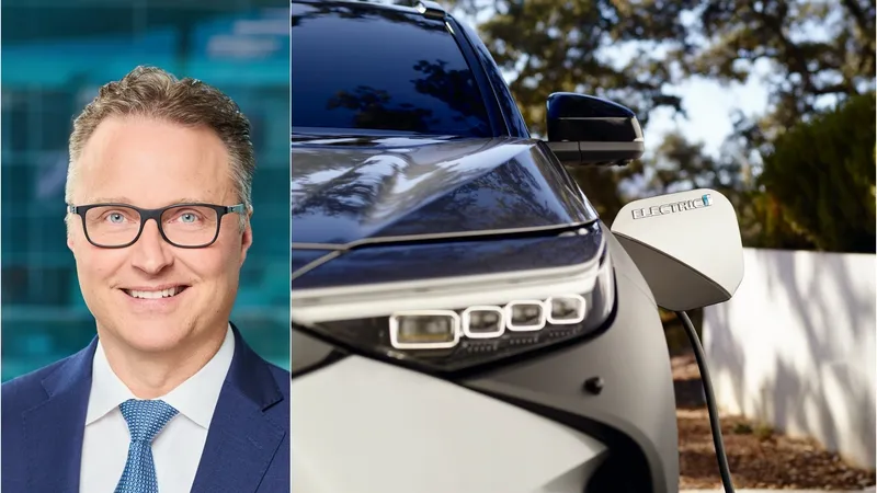 Un ejecutivo de Toyota rechaza la idea de que “todo el mundo quiere un vehículo eléctrico” y mantiene firme su apuesta híbrida