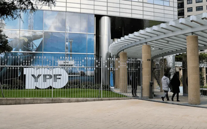 Argentina logra otro respaldo judicial en EEUU y frena la indemnización de 13.877 millones por YPF