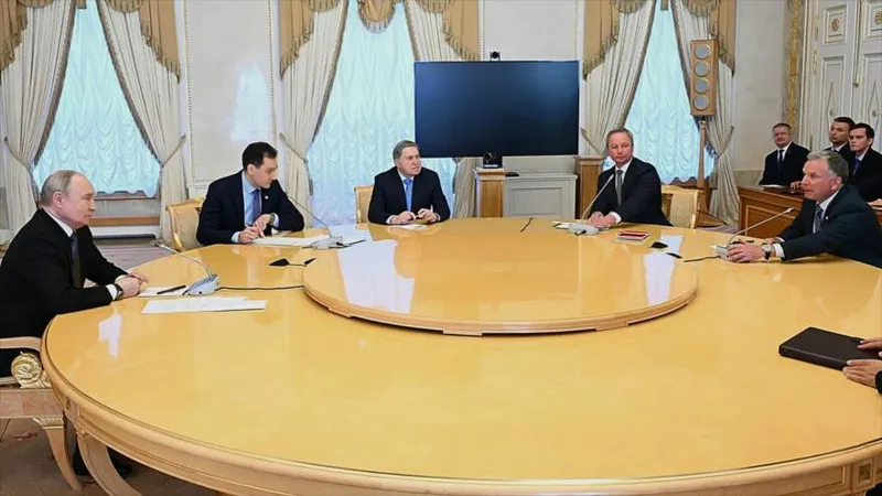 Putin ofrece a EEUU su ayuda para poner fin a la guerra con Irán