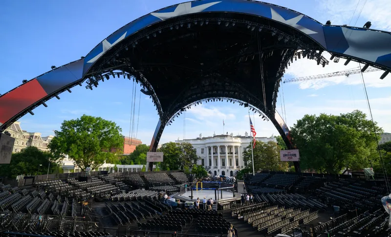La arena temporal de UFC en la Casa Blanca está lista para los golpes