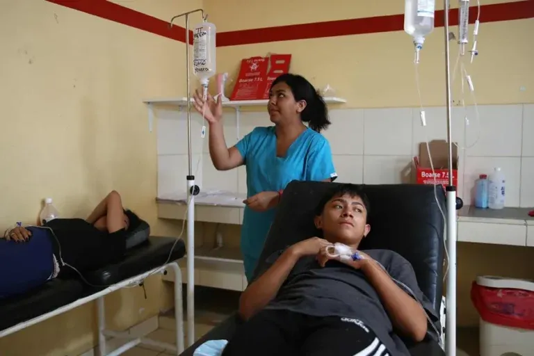 Alerta en Perú: El Niño amenaza más de 4.300 centros de salud