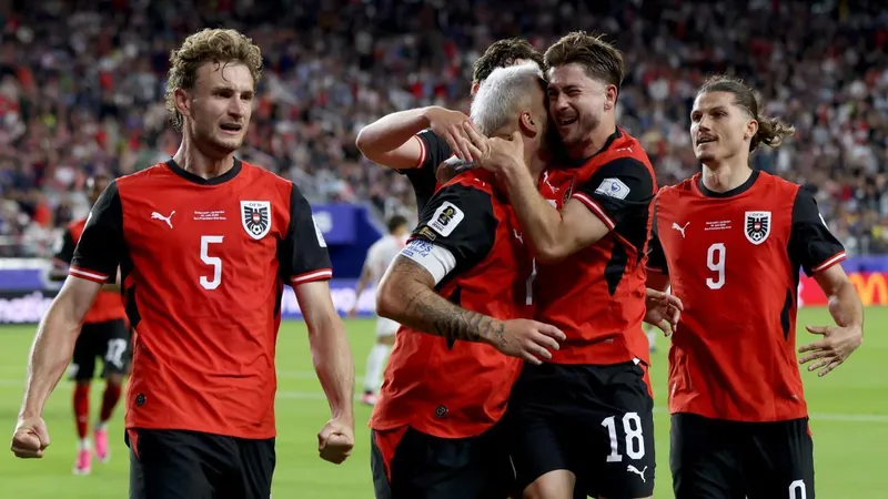 Austria pone más goles que fútbol ante una sorprendente Jordania