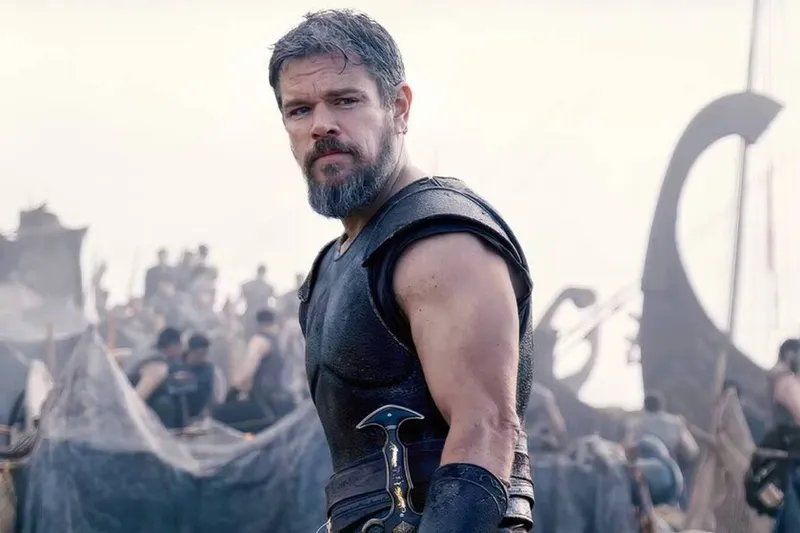 Una mujer fue doble de acción de Matt Damon en 'La Odisea' y él se deshace en elogios: "Tiene los mejores brazos que he visto en mi vida"