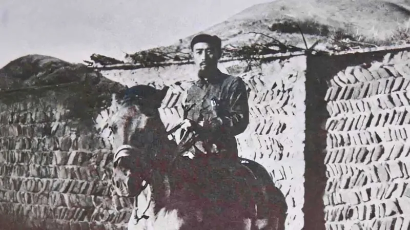 Juntos en el gran camino | Zhou Enlai logró salir de peligro en mar de la muerte