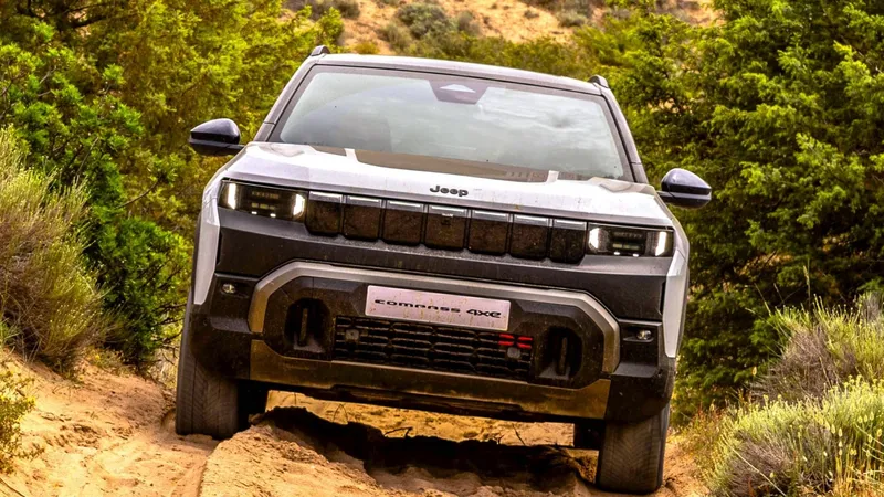 674 km tras 2,5 millones de ventas: el último SUV eléctrico de Jeep va a por el Toyota RAV4