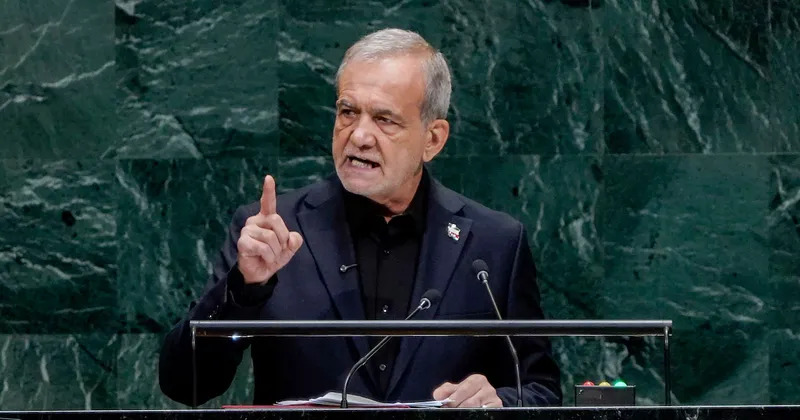 Presidente de Irán dice ante la ONU que su país no busca armas nucleares, pero defenderá su tecnología